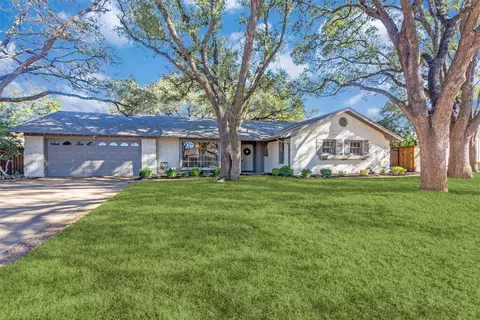 3725 Arborlawn Dr, Fort Worth, TX 76109