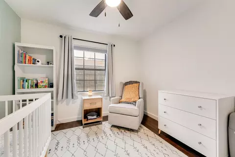 Bedroom - 400 Moss Hill Ln, Euless, TX 76039 photo 6 of 6