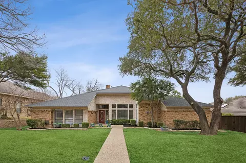 7932 Goodshire Ave, Dallas, TX 75231