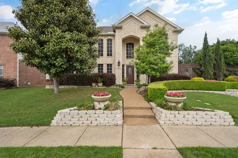 1293 Lindsey Trl, Lewisville, TX 75077