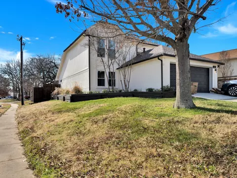 1308 Azalia Bnd, Lewisville, TX 75067