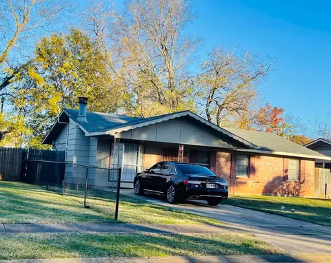 1516 Lampkin St, Bossier City, LA 71111
