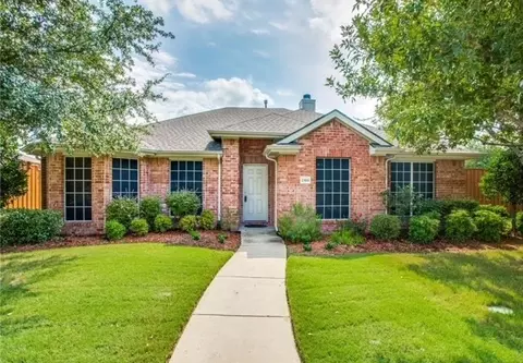 2160 Harvester Dr, Rockwall, TX 75032
