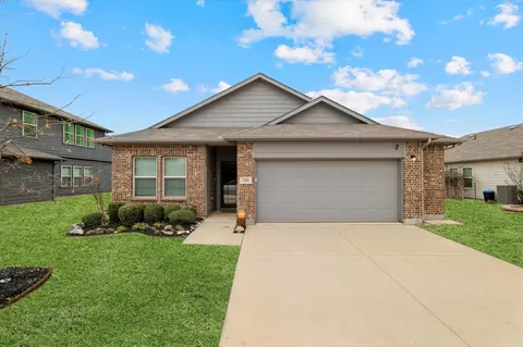 308 Countryside Dr, Aubrey, TX 76227