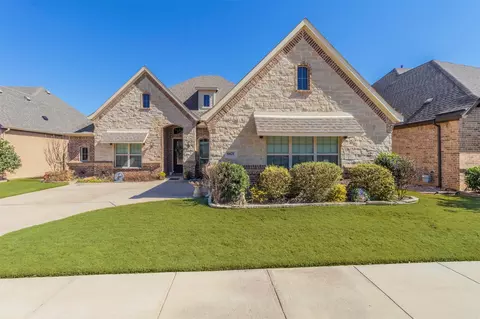 6821 Clayton Nicholas Ct, Arlington, TX 76001