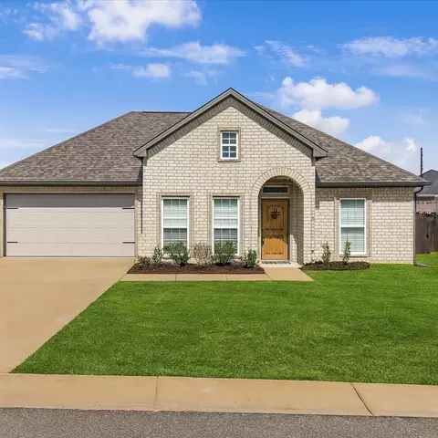 204 Nolan Farms Blvd, Winona, TX 75792