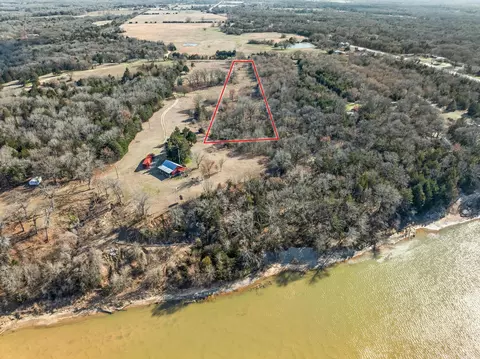 000 Cr 2000, Bonham, TX 75418
