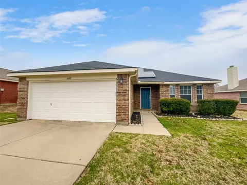 3600 Beatriz Dr, Denton, TX 76207