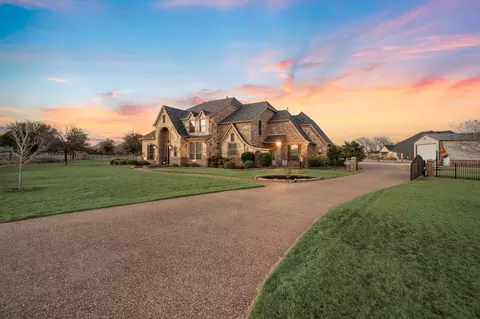 1520 Singleton Ct, Haslet, TX 76052