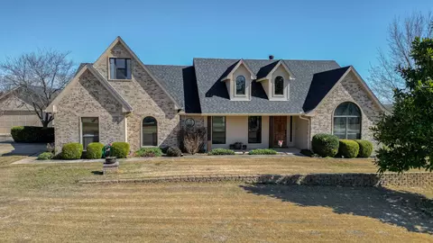 118 Hedges Cir, Weatherford, TX 76085