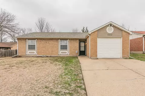 2333 Idlewood Dr, Arlington, TX 76014
