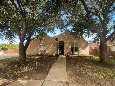 504 Outlook Cv, Flower Mound, TX 75028