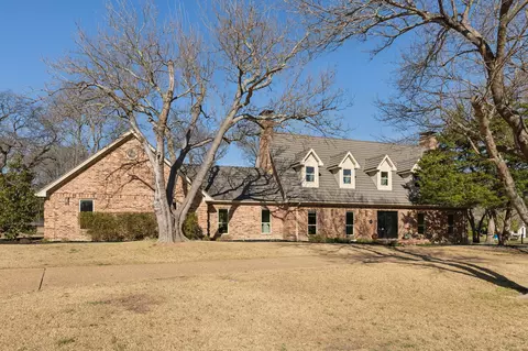 481 Hackberry Dr, Fairview, TX 75069