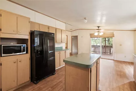 229 Lowrey Cir, Springtown, TX 76082 photo 21