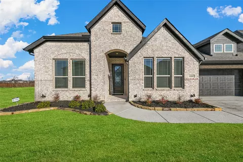 1110 Foxtail Dr, Justin, TX 76247
