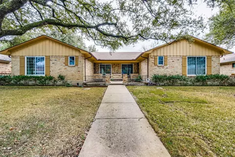 9027 Villa Park Cir, Dallas, TX 75225