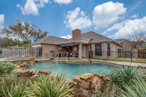 2401 York Dr, Carrollton, TX 75006