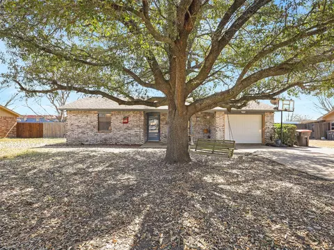 315 W Fern St, Anna, TX 75409