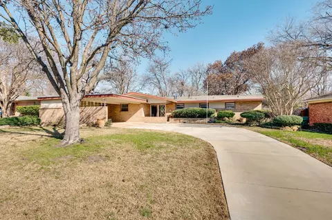 606 W Vista Dr, Garland, TX 75041