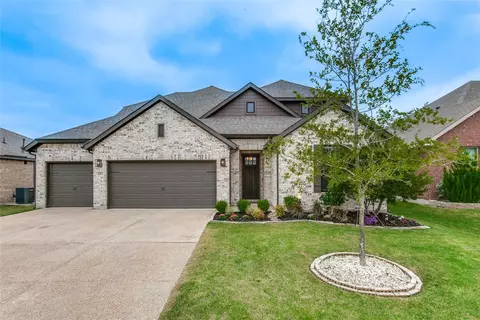 4013 Mockingbird Ln, Melissa, TX 75454