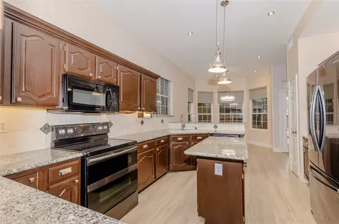 522 E Grubb Dr, Mesquite, TX 75149 photo 9