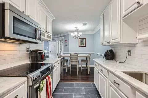 18333 Roehampton Dr #523, Dallas, TX 75252