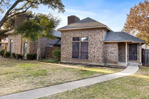 3902 Saint Christopher Ln, Dallas, TX 75287