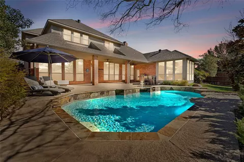 110 Woodglen Ct, Southlake, TX 76092