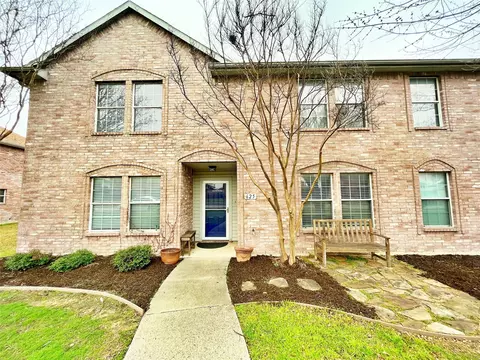 625 Arbor Dr, Cedar Hill, TX 75104