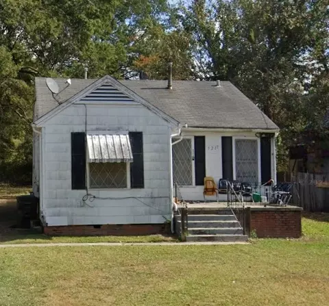 5217 Bienville Ave, Shreveport, LA 71108