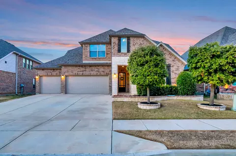 4229 Round Valley Ln, Roanoke, TX 76262