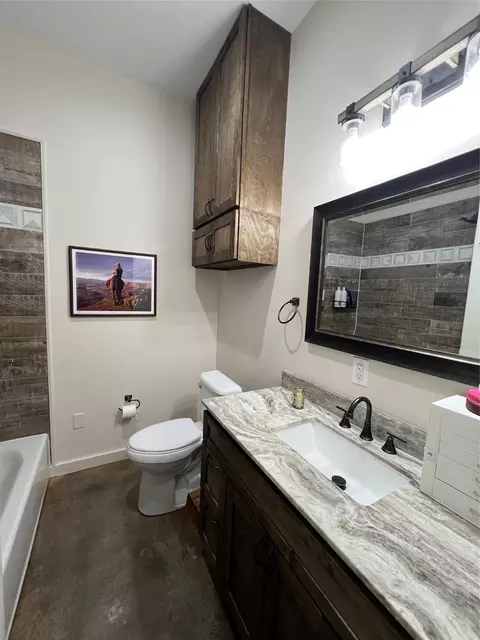 Bath - 2401 Highway 2921, De Leon, TX 76444 photo 1 of 3