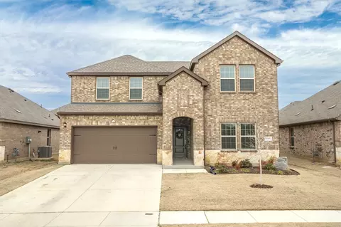 10105 Plumlee Ln, Aubrey, TX 76227