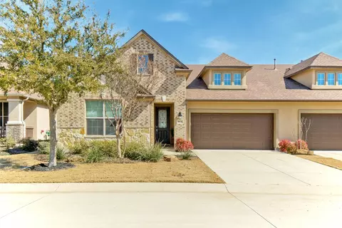 10121 Obsidian Dr, Denton, TX 76207