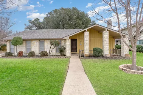 11560 Drummond Dr, Dallas, TX 75228