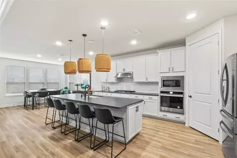 1012 Firework Dr, Aubrey, TX 76227