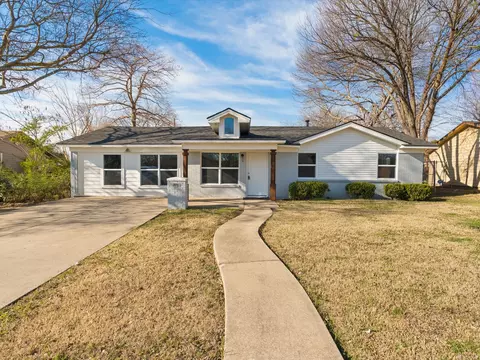 13419 Red Fern Ln, Dallas, TX 75240