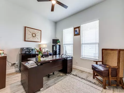 584 Boyd Rd, Pilot Point, TX 76258 photo 5
