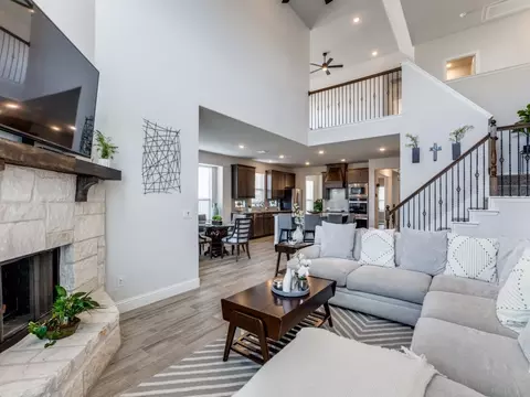 584 Boyd Rd, Pilot Point, TX 76258 photo 7