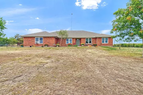 5620 Fm 1562, Leonard, TX 75452