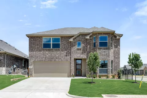 8200 Leopard Pass, Godley, TX 76044