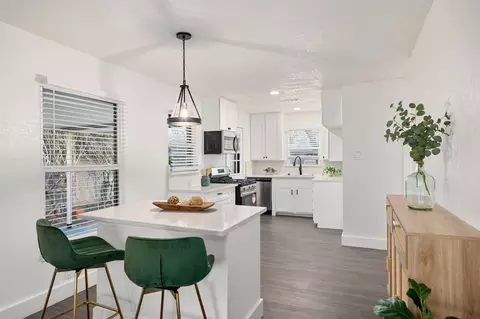 109 E Carolyn Dr, Garland, TX 75041