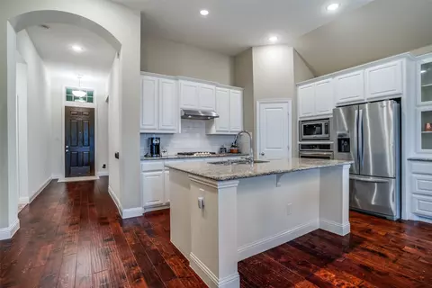 9908 Bitterroot Dr, Little Elm, TX 75068