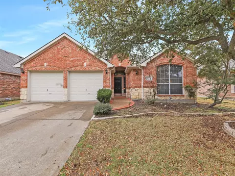 7205 Lake Hill Trl, Sachse, TX 75048