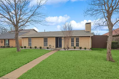 2016 Lyon Ct, Carrollton, TX 75007