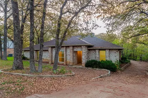 35 Oak Cir, Hickory Creek, TX 75065