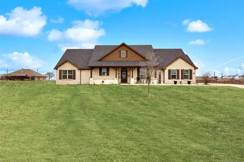 2024 Pebblegate Dr, Weatherford, TX 76085