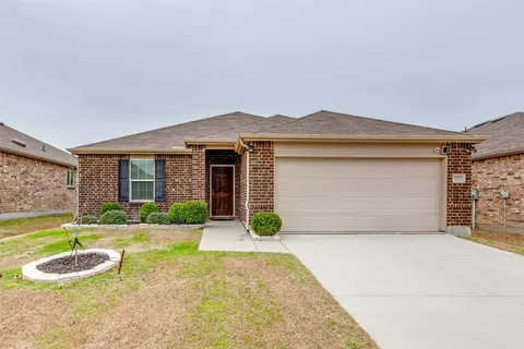 1720 Vernon Dr, Aubrey, TX 76227