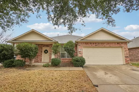 701 Dickerson Ln, Mansfield, TX 76063