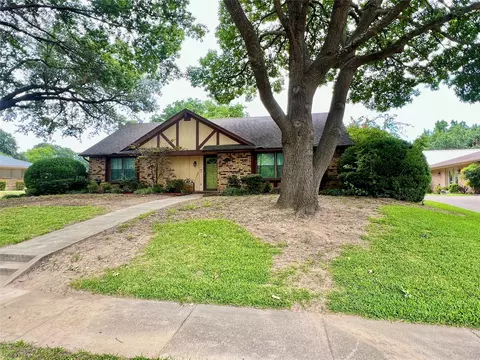 3522 University Dr, Garland, TX 75043
